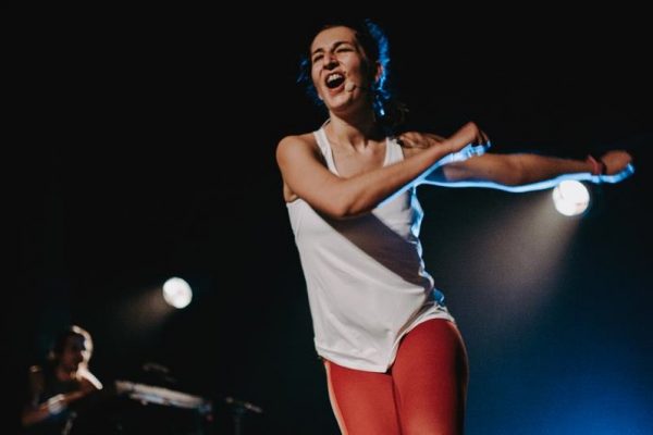 Baraqué en live au théâtre de l'usine de St Céré.
©Diane Barbier, auteur-photographe.